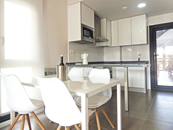 Appartement te koop in Mil Palmeras, Costa Blanca Zuid, Spanje